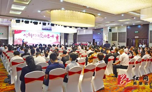 湖南麥克斯攪拌捏合設(shè)備有限公司,湘潭攪拌混合設(shè)備生產(chǎn)銷(xiāo)售,湘潭立式捏合機(jī)生產(chǎn)銷(xiāo)售